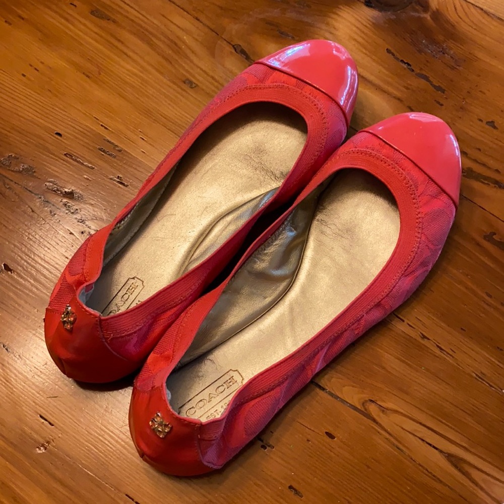 Coach ballet flat! Coral!. Size 8. Used condition.